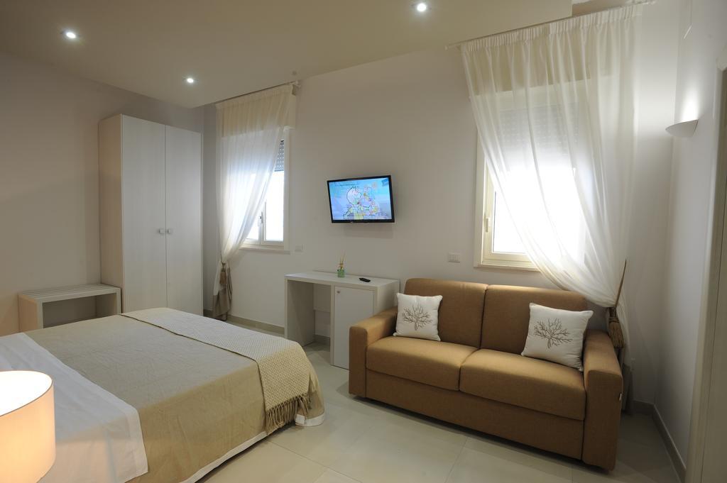 Filo Di Vento Hotel Porto Cesareo Exterior foto