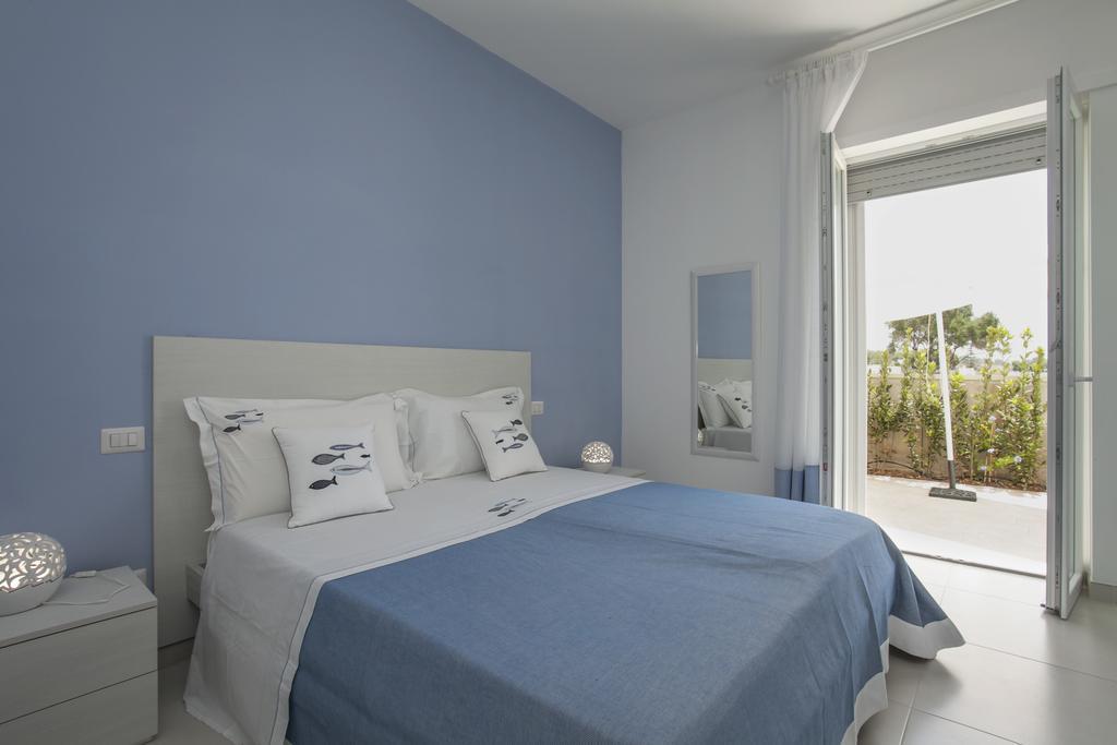 Filo Di Vento Hotel Porto Cesareo Exterior foto